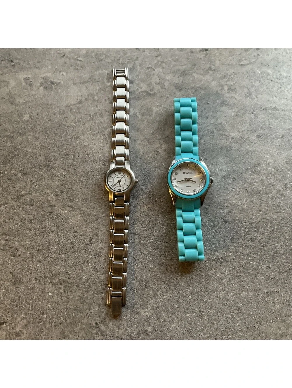 Pair of Armitron Womens Watches Both Run Great & In Nice Condition D4